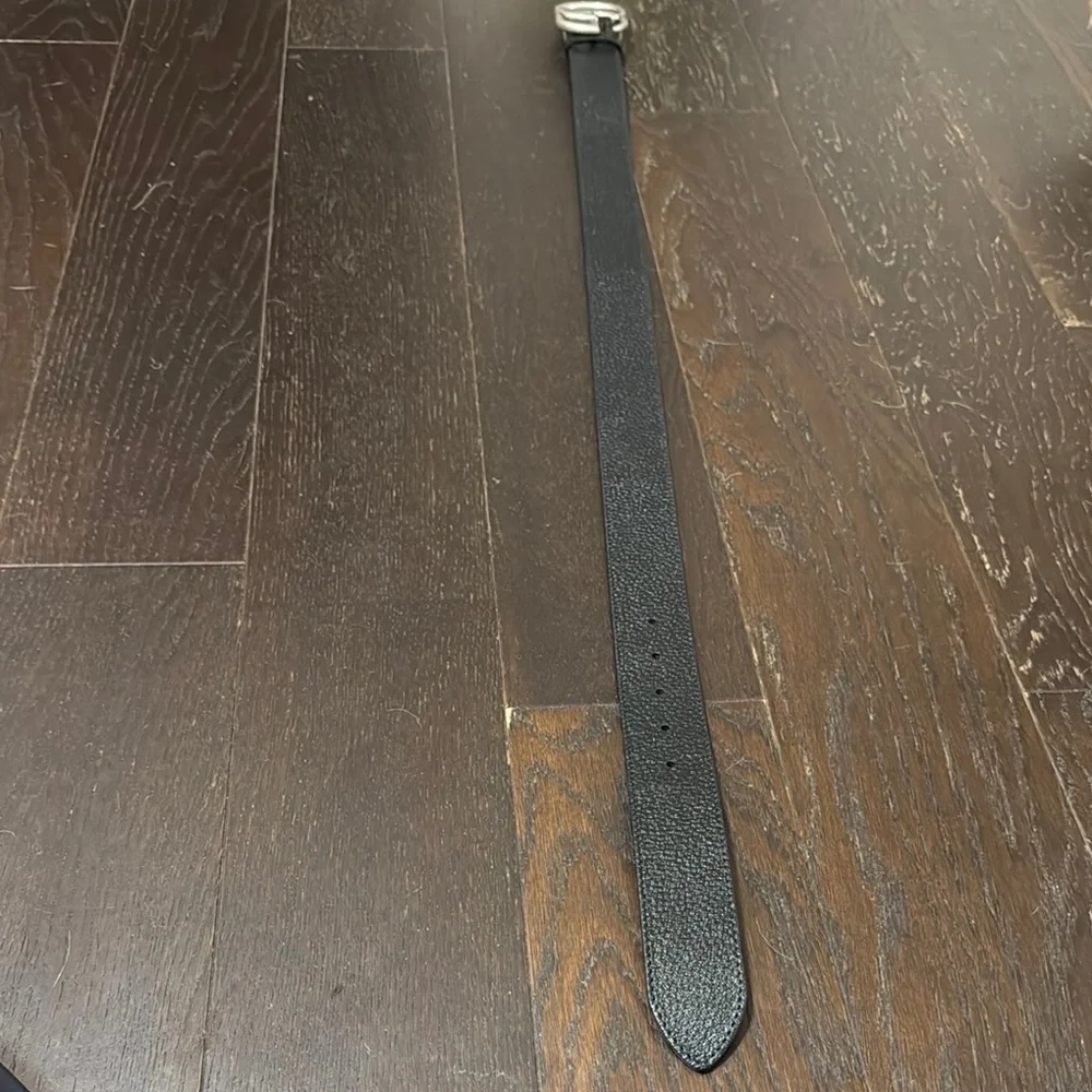 Gucci Marmont Black Leather Belt with Silver GG Buckle - Picture 6 of 12